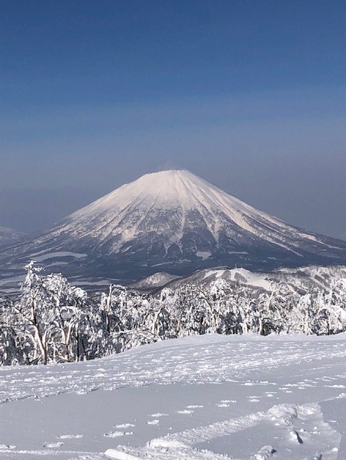 羊蹄山